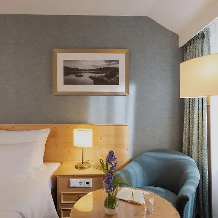 Maritim 4*