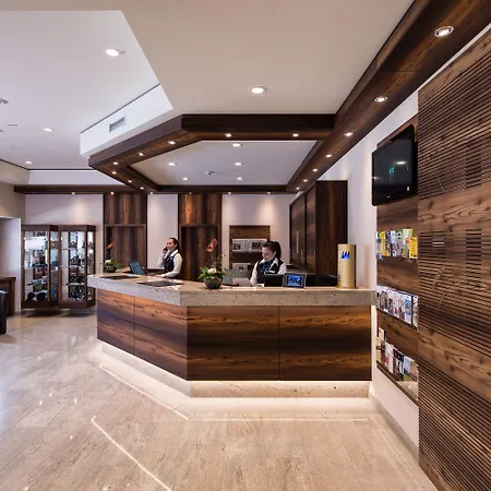 Maritim 4* 蒂蒂湖-新城