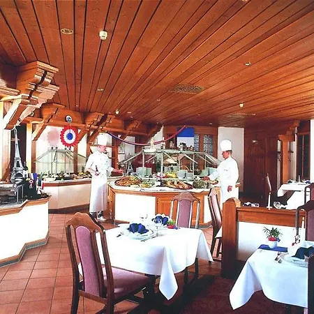 Maritim 4*